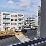 Siemianowicka With Balcony & Parking By Renters Apartmán