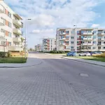 Siemianowicka With Balcony & Parking By Renters