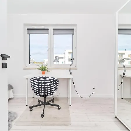 Apartment Siemianowicka With Balcony & Parking Wroclaw By Renters *