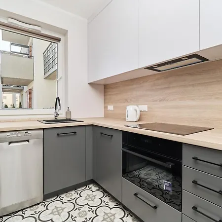 Siemianowicka With Balcony & Parking Wroclaw By Renters * Breslau