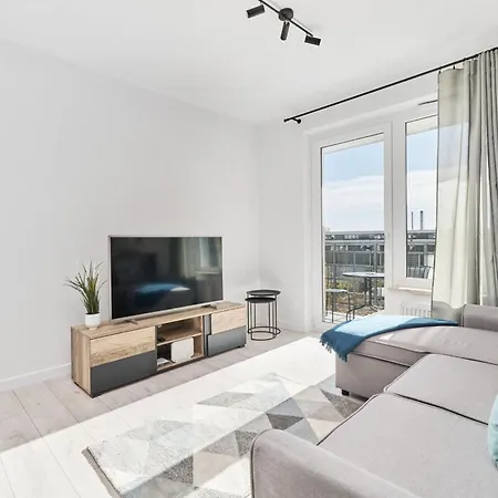 Siemianowicka With Balcony & Parking By Renters 아파트 *
