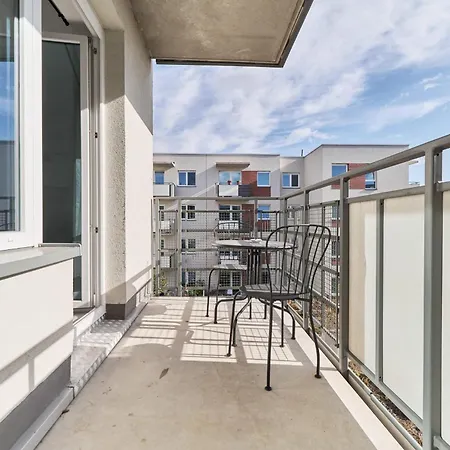 Apartment Siemianowicka With Balcony & Parking Wroclaw By Renters